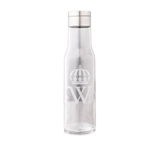 Premiumkaraff på 75 cl, utvecklad i samarbete med svensk ingenjörsfirma och tillverkad av ett glasbruk i Slovenien med över hundra års erfarenhet, vilket garanterar hög kvalitet och precision.